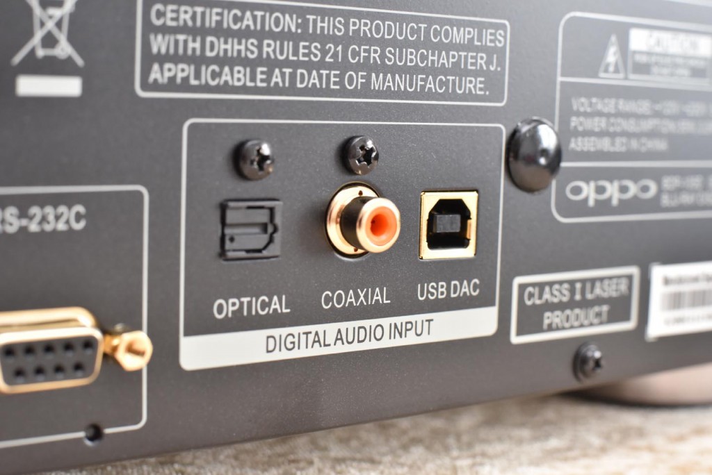 Oppo BDP-105D Audiocom Signature Digital-Audio-Eingänge