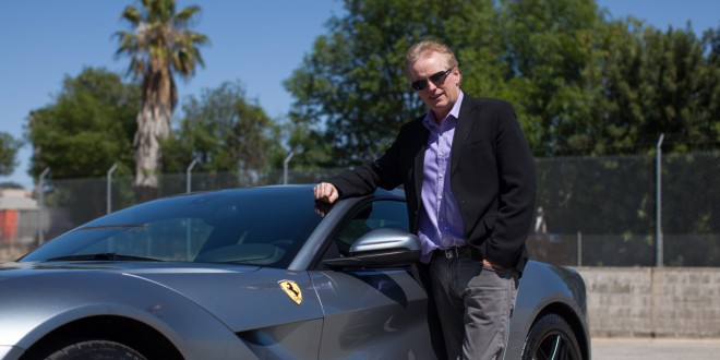 Dr. Sean Olive mit Ferrari California T