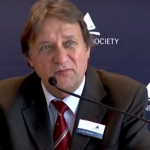 Branko Glisovic auf der Pressekonferenz zur HIGH END 2016