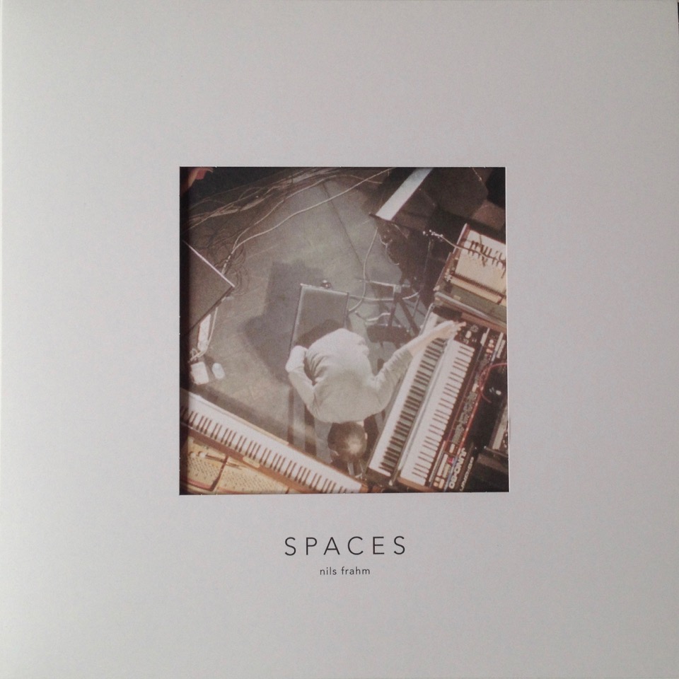Plattencover NIls Frahm "Spaces"