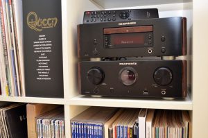 Marantz HD AMP1 + CD1 im IKEA Expedit