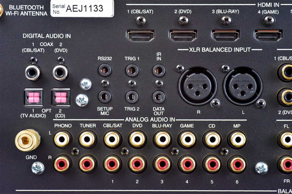 McIntosh MX122 Rückansicht Audioeingänge