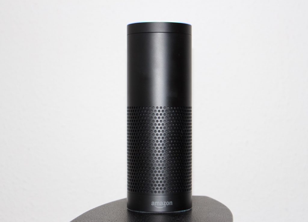 Amazon Echo mit Alexa im Test