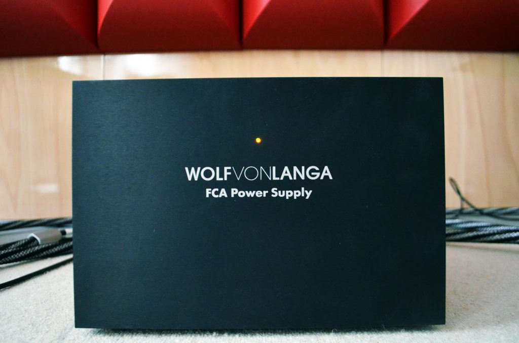 Wolf von Langa Audio Frame Chicago: das Netzteil