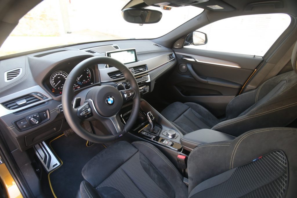 Schon gefahren: BMW X2 mit Harman Kardon