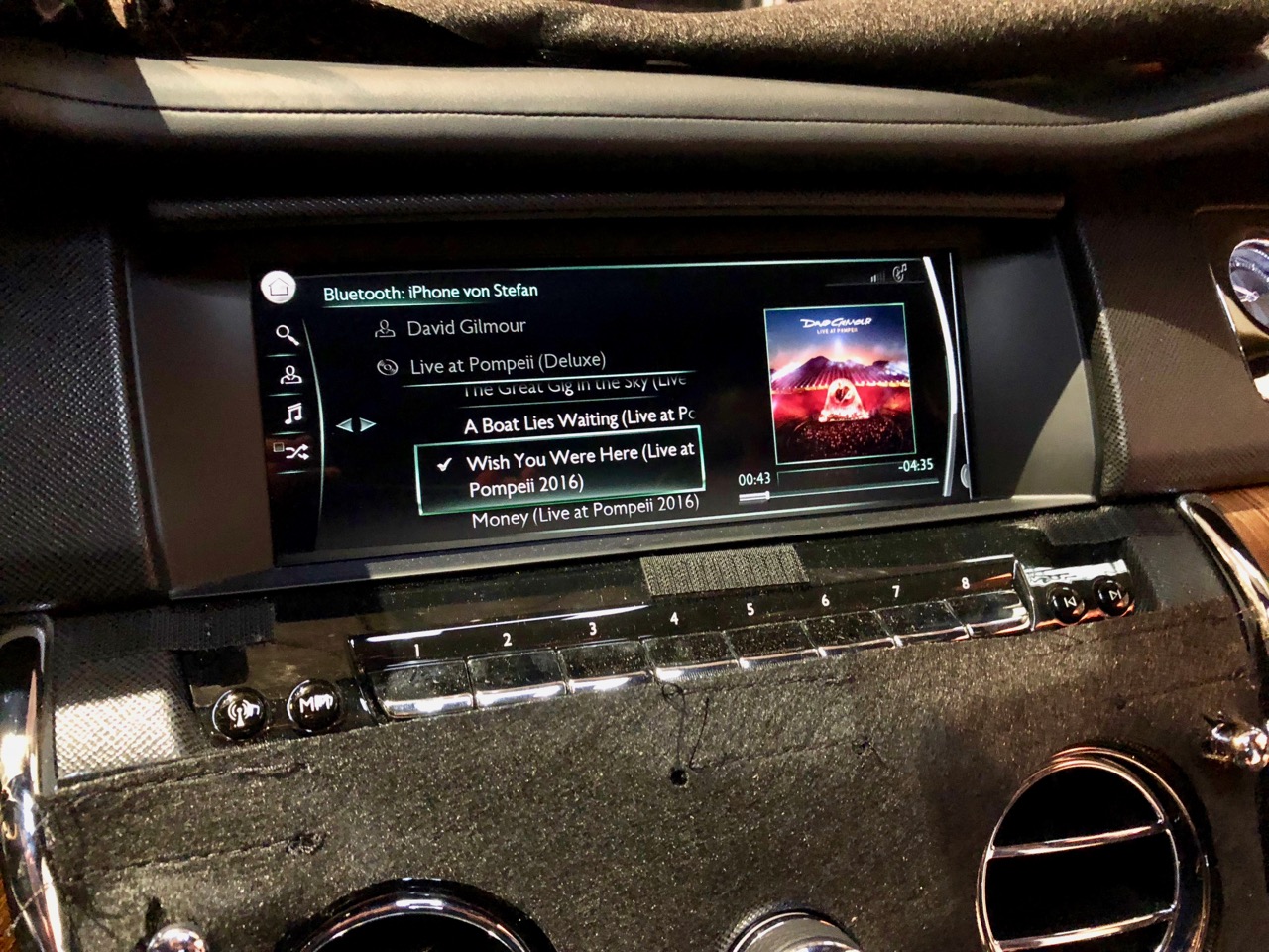 Exklusiv Rolls Royce Cullinan Bespoke Audio Der Erste