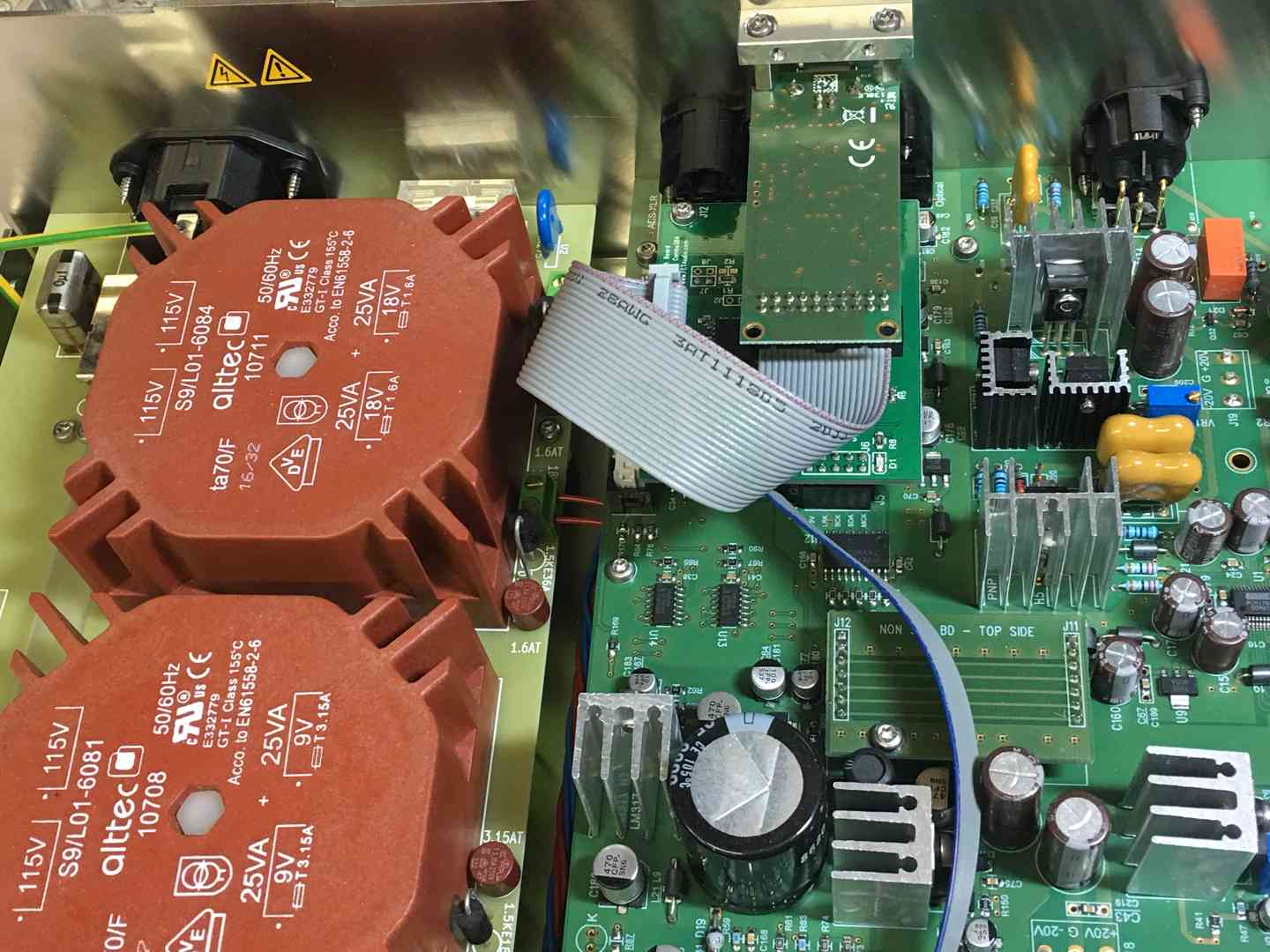 Merason DAC-1 – analog and digtal power supply