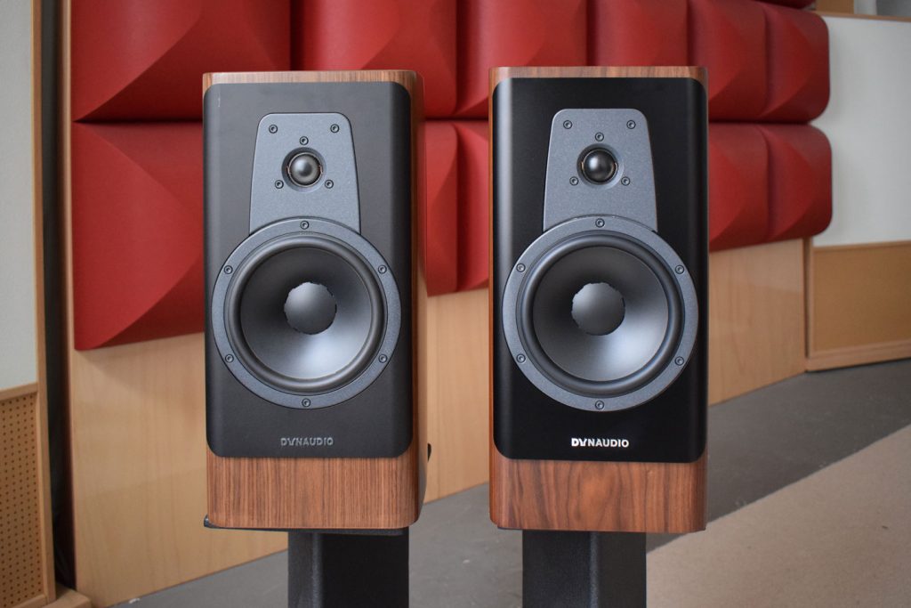 Dynaudio Contour 20 und Contour 20i