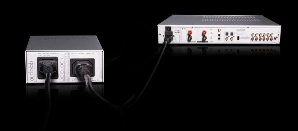 Audiolab DC-Block mit Verstärker