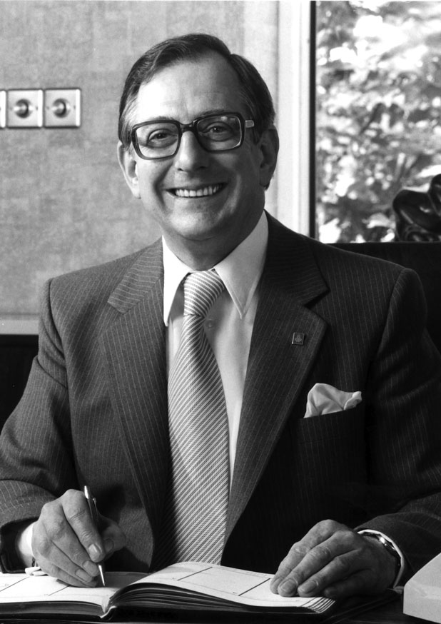 Raymond Cooke