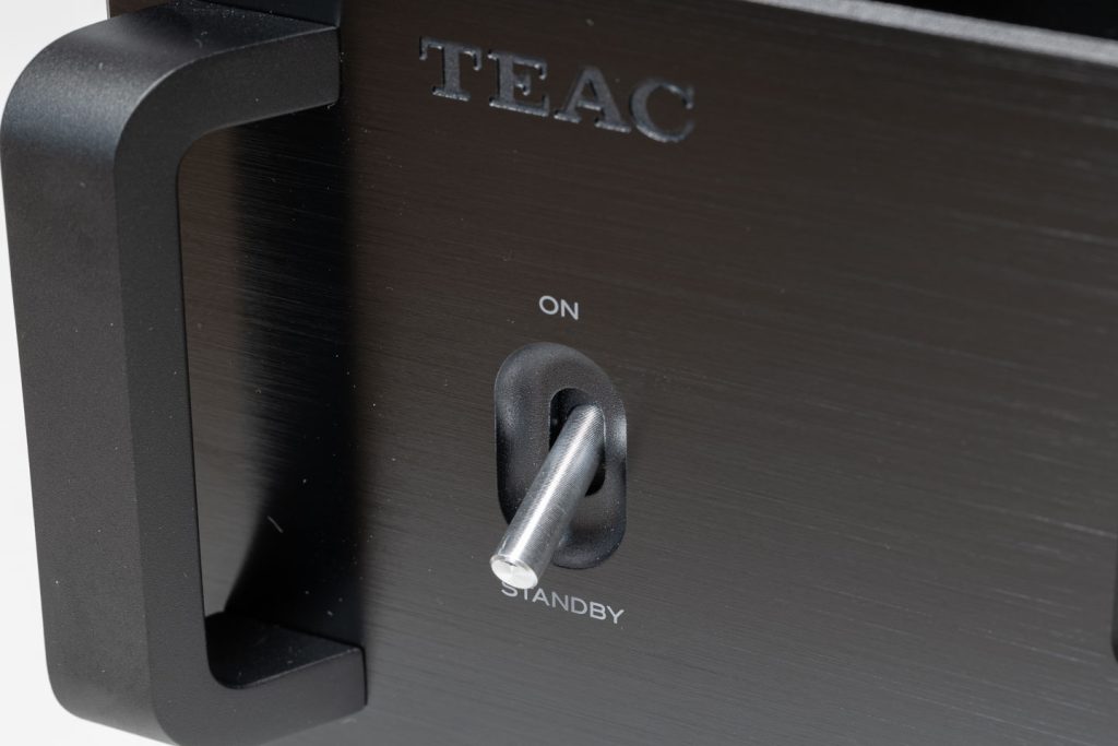 TEAC 701 Power Switch