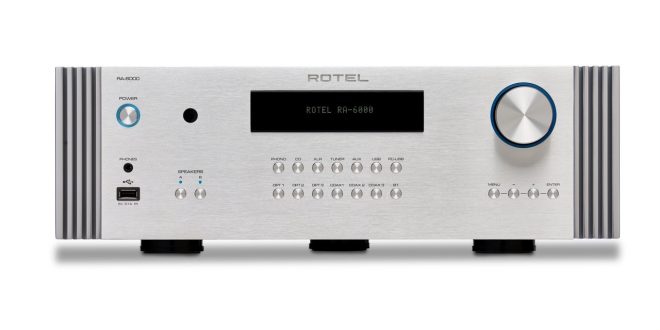 Rotel RA-6000 Front