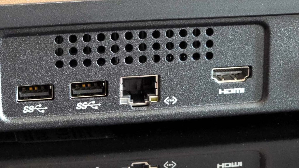 Der HDMI-Ausgang liefert hochauflösende und mehrkanalige Audioformate bis 7.1 (Foto: R. Vogt)