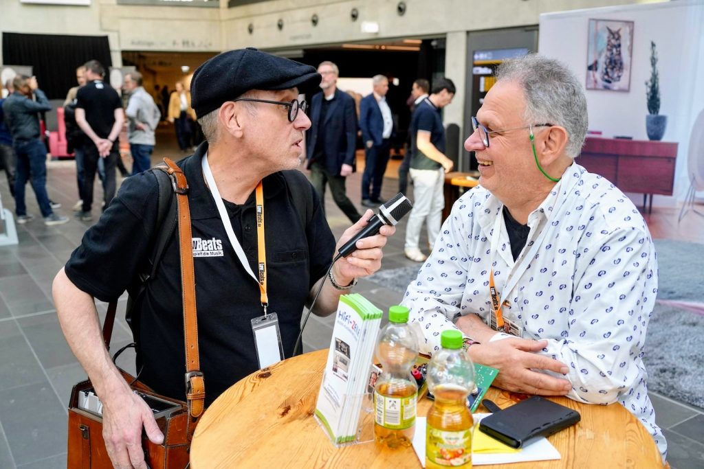 DHT25 Andrew Weber / Pierre Wittig