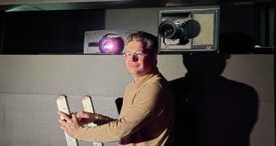 RTFS/Dreamtheaters: Barco Heimdall Highend-DLP-Projektor feierte Premiere mit bombastischem Riesenbild in Wörrstadt (Foto: R. Vogt)